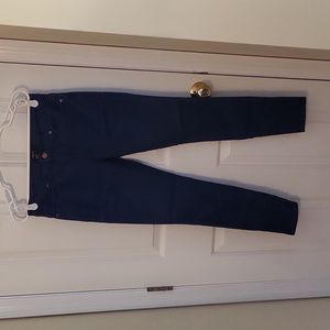 NWOT Forever 21 Skinny Jeans, Size 27
